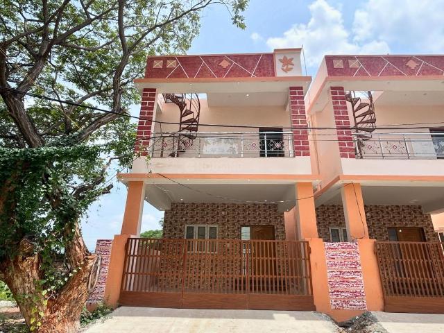 3 BHK Duplex in Kelambakkam for resale Chennai. The reference number is 20579885