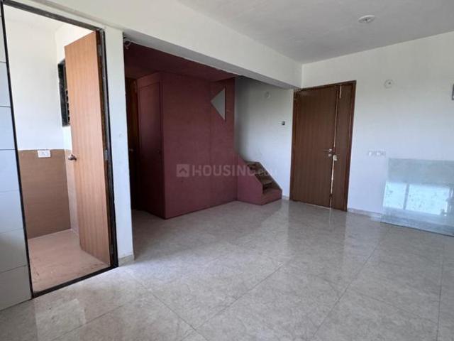 3 BHK Duplex in Maninagar for resale Ahmedabad. The reference number is 19912410