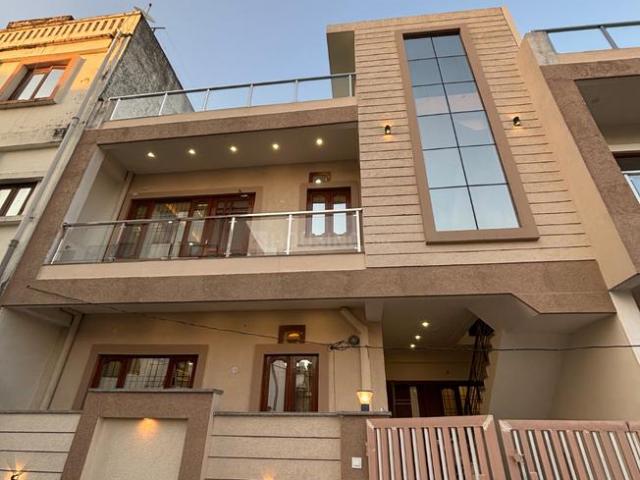 3 BHK Duplex in Sahastradhara Road for resale Dehradun. The reference number is 20244773