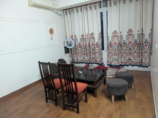 3 BHK Duplex in Sector 15 for rent Gurgaon. The reference number is 19129191