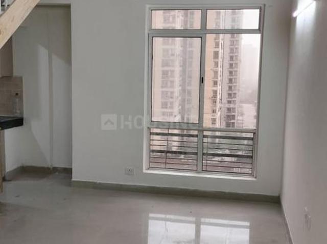3 BHK Duplex in Sector 129 for rent Noida. The reference number is 18566443