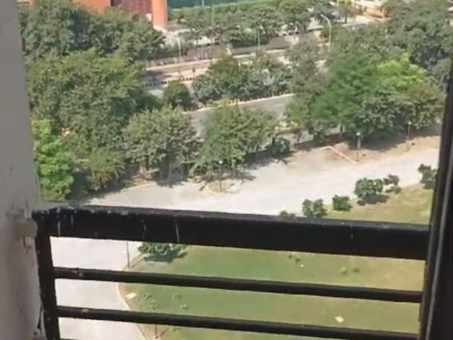3 BHK Duplex in Sector 133 for resale Noida Greater Noida Expressway. The reference number is 17008587