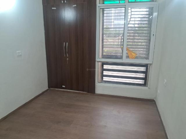 3 BHK Duplex in Sector 134 for rent Noida. The reference number is 19892931