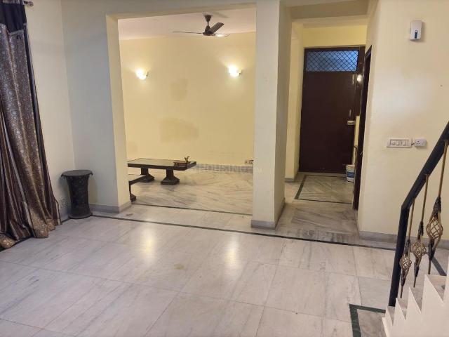 3 BHK Duplex in Sector 56 for rent Gurgaon. The reference number is 20758608