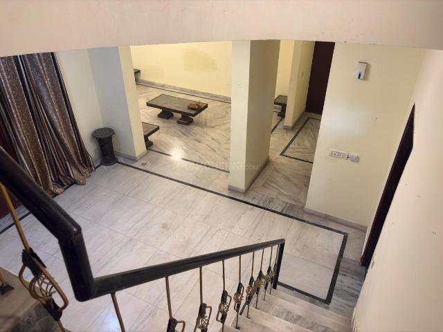 3 BHK Duplex in Sector 56 for rent Gurgaon. The reference number is 20891347