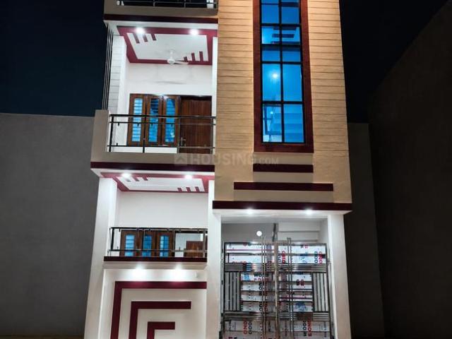 3 BHK Duplex in Shastripuram for resale Agra. The reference number is 20764534