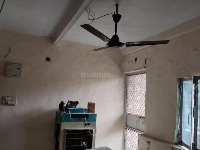 3 BHK Duplex in Paschim Vihar for resale New Delhi. The reference number is 20602057