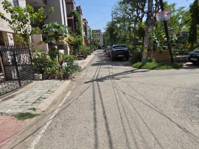 3 BHK Duplex in Rajendra Nagar for resale Ghaziabad. The reference number is 19960634