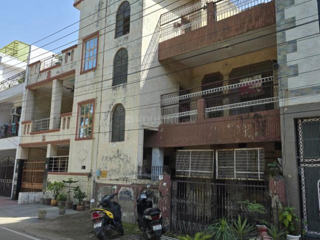 3 BHK Duplex in Rajendra Nagar for resale Ghaziabad. The reference number is 19960634