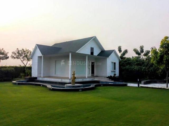 3 BHK Farm House in Sector 151 for rent Noida. The reference number is 20273092