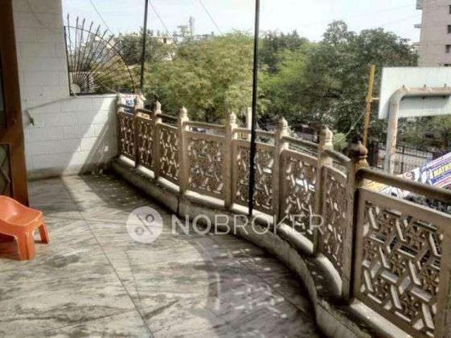 3 BHK for Rent In Mukherjee Nagar