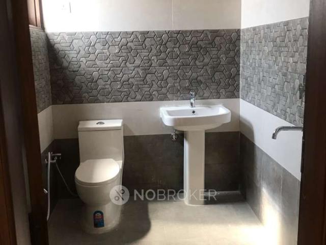 3 BHK Flat for Rent In B 42b, Anamika Enclave, Sector 14, Gurugram, Haryana 122001, India