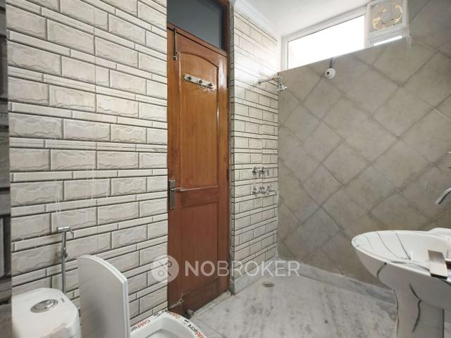 3 BHK Flat for Rent In Janakpuri
