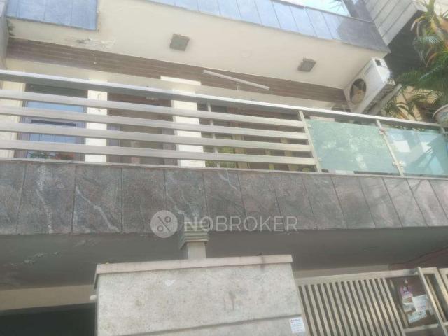3 BHK Flat for Rent In Pitam Pura