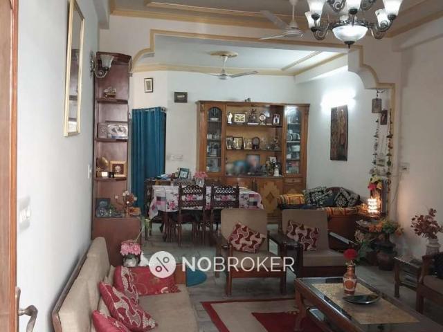 3 BHK Flat for Rent In Rajouri Garden