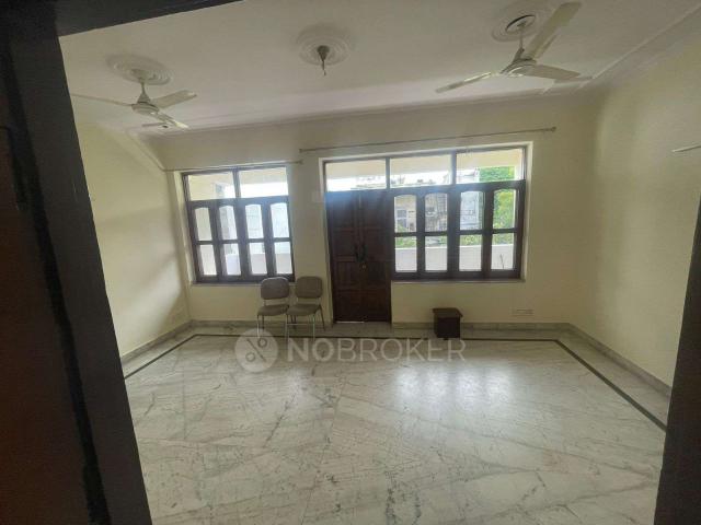 3 BHK Flat for Rent In Saket