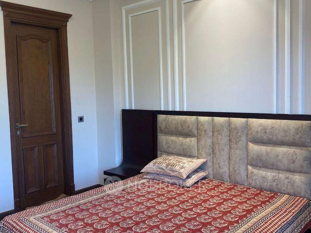 3 BHK Flat for Rent In Sector 43