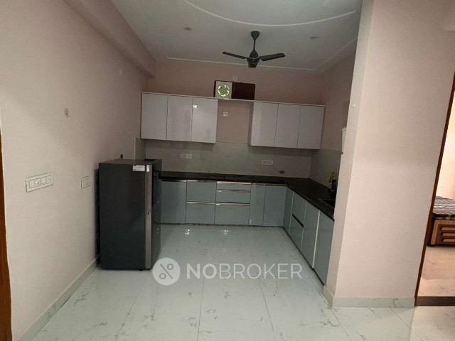 3 BHK Flat for Rent In Sector 52