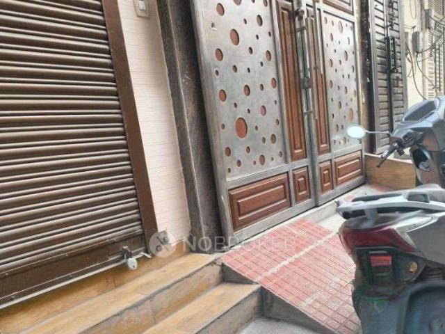 3 BHK Flat for Rent In Sector 8