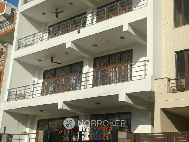 3 BHK Flat for Rent In Sector 108