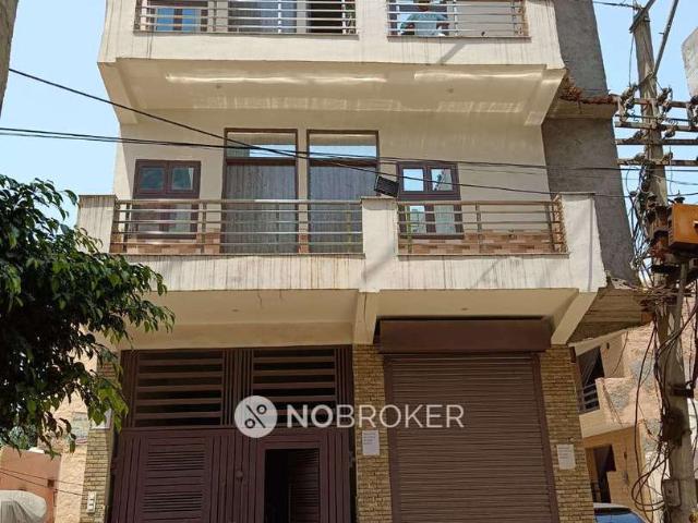 3 BHK Flat for Rent In Sector 37c