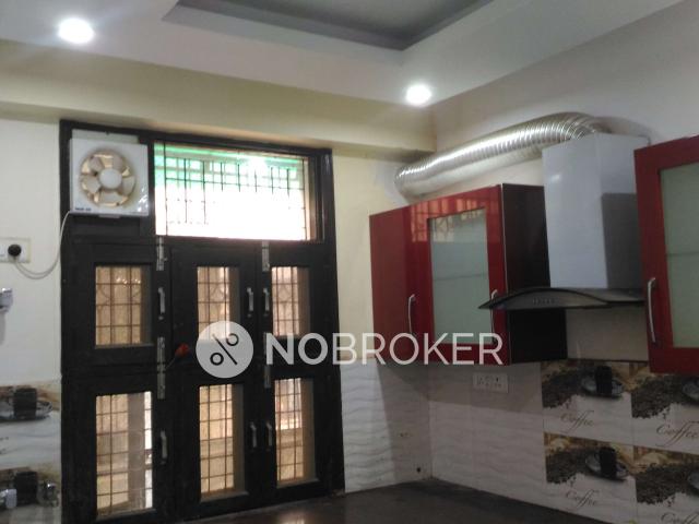 3 BHK Flat For Sale In Mahavir Enclave