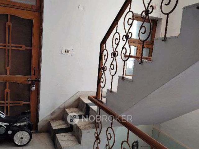 3 BHK Flat For Sale In Mahavir Enclave Part 1
