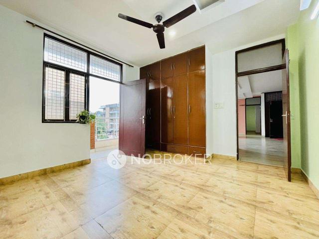 3 BHK Flat For Sale In Dwarka Mor Metro Station