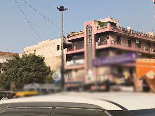 3 BHK Flat For Sale In Hari Nagar Clock Tower