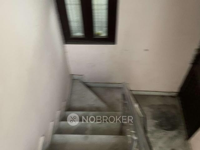 3 BHK Flat For Sale In Laksmi Nagar