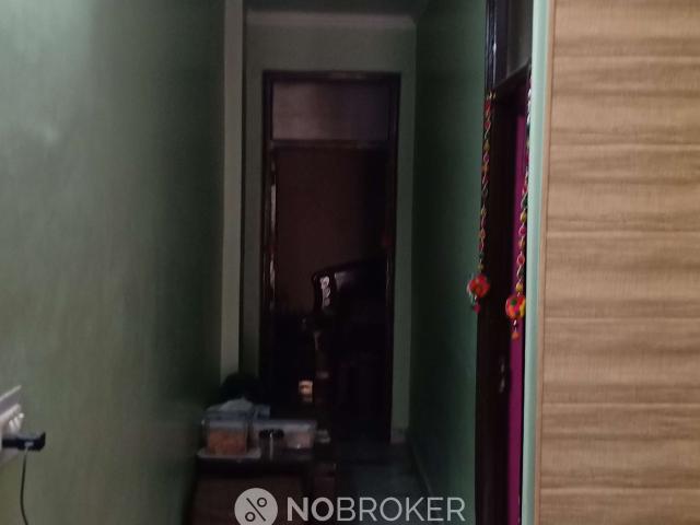 3 BHK Flat For Sale In Laxmi Nagar