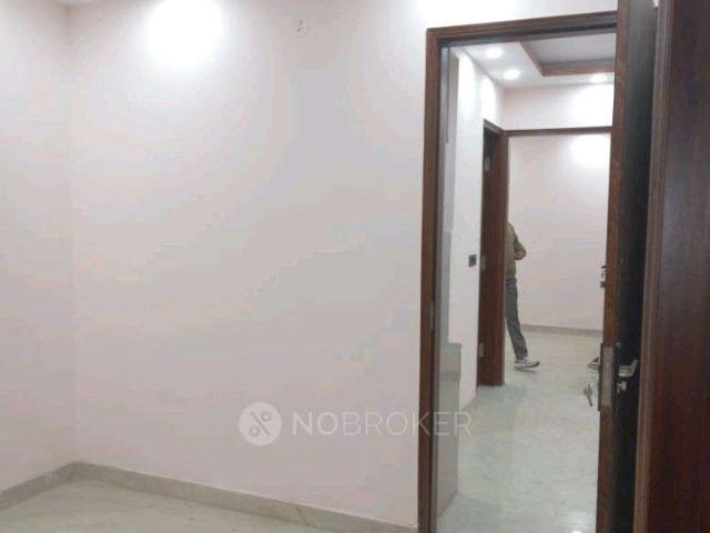 3 BHK Flat For Sale In Laxmi Nagar