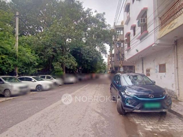 3 BHK Flat For Sale In Rohini
