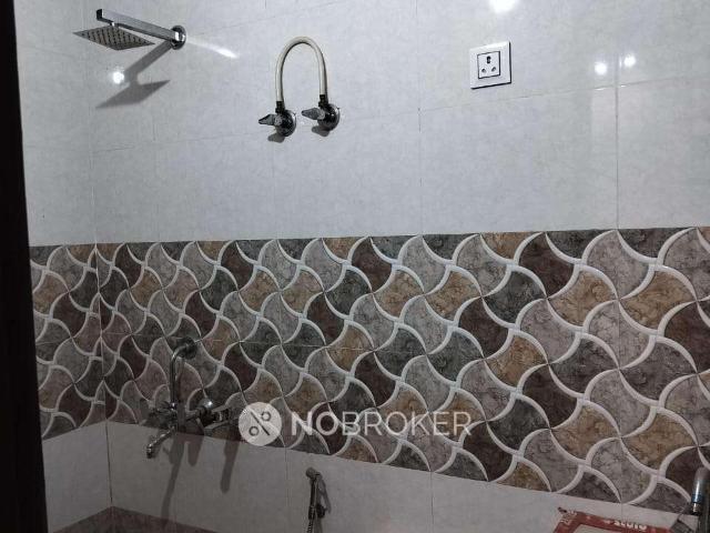 3 BHK Flat For Sale In Shahdara