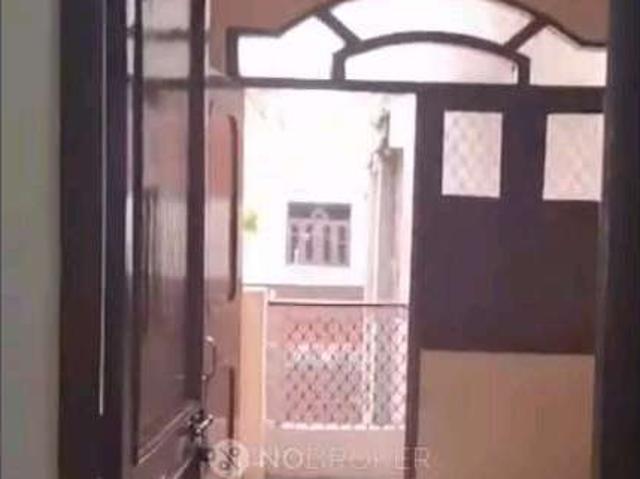 3 BHK Flat For Sale In Shakarpur Khas