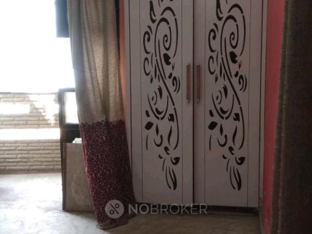3 BHK Flat For Sale In Shakarpur, Main Road