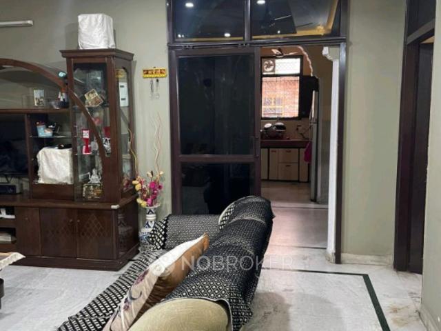 3 BHK Flat For Sale In Srinagar Garden, Shakurpur