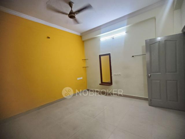 3 BHK Flat In Murthi Sqaure for Rent In Moti Nagar