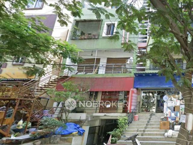 3 BHK Flat In Muthoot Building For Sale In Gajularamaram