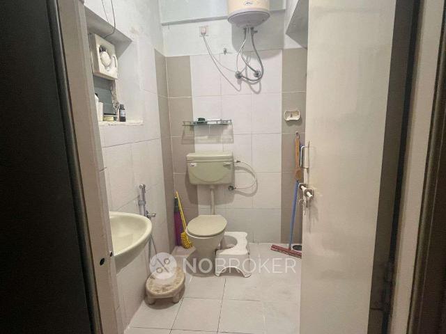 3 BHK Flat In Mythri Sapphire For Sale In 4th Main Road