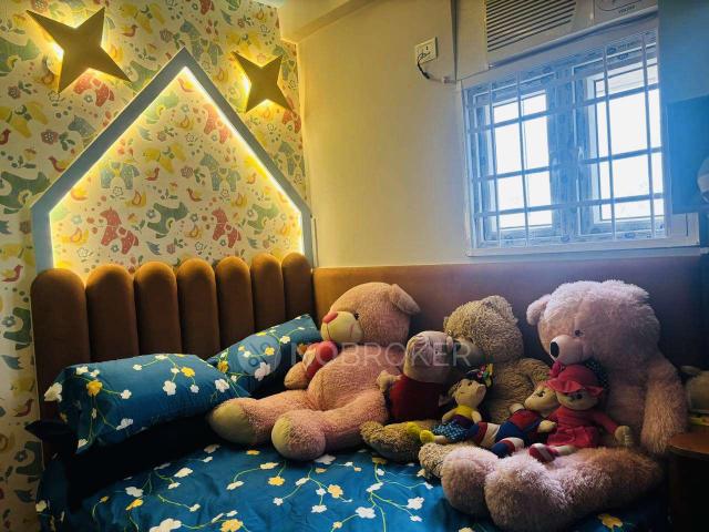 3 BHK Flat In Mahagun Mywoods For Sale In Sector 16c