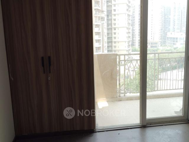 3 BHK Flat In Mahagun Mywoods for Rent In Gaur City 2