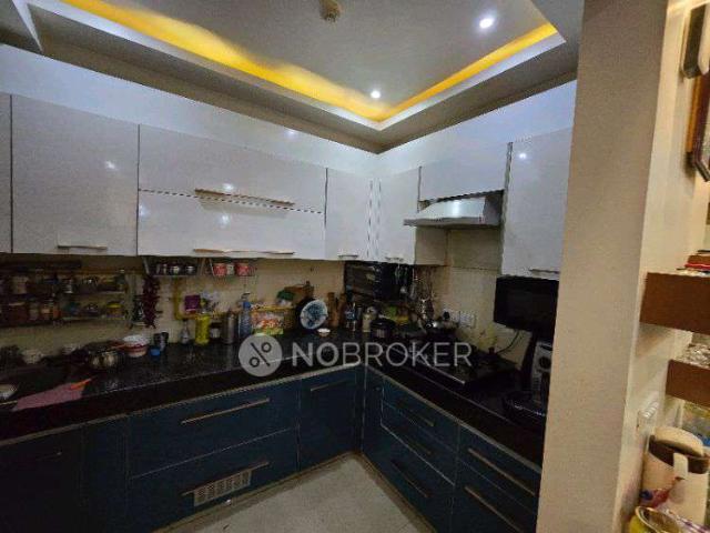 3 BHK Flat In Mahagun Mywoods for Rent In Sector 16