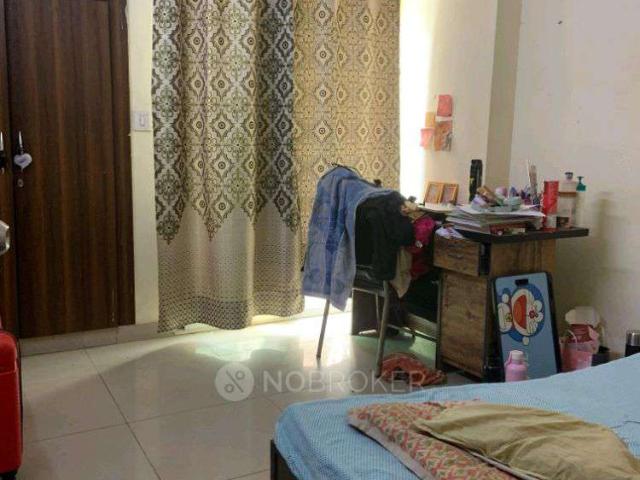 3 BHK Flat In Mahagunpuram Phase Ii Narmada for Rent In Mahagun Puram