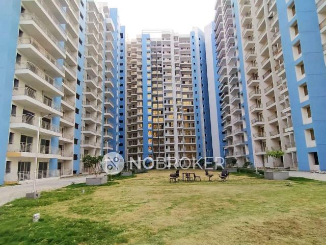 3 BHK Flat In Mascot Patel Neotown For Sale In Bisrakh Jalalpur