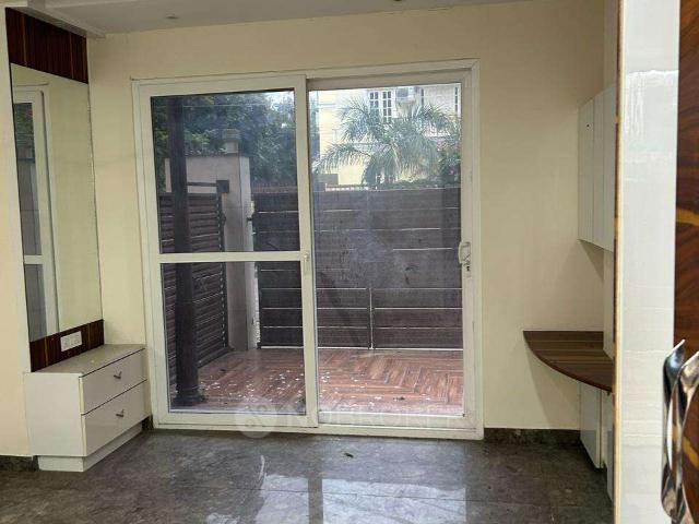 3 BHK Flat In Maple Community for Rent In Sushant Lok