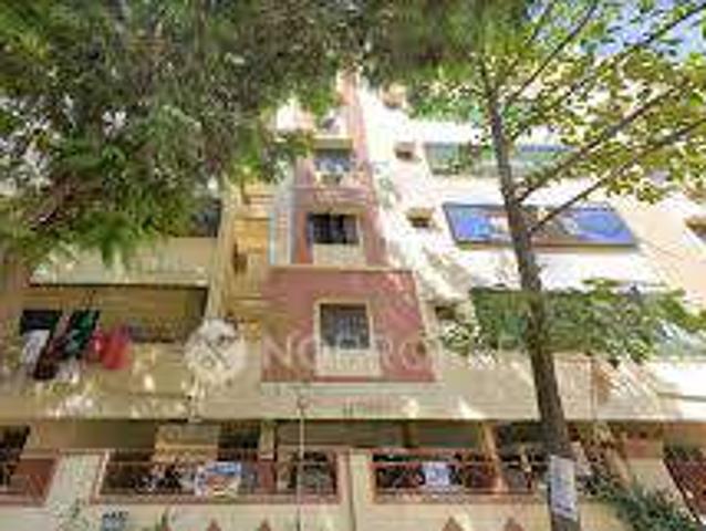 3 BHK Flat In Mrudala Residency For Sale In Rama Raju Colon
