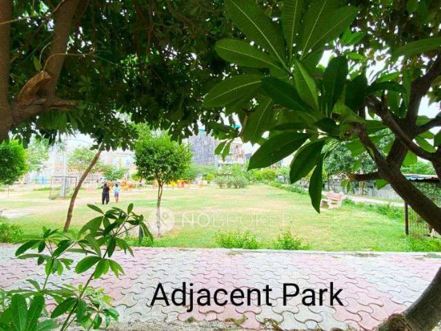 3 BHK Flat In New Prestige Enclave For Sale In Rohini