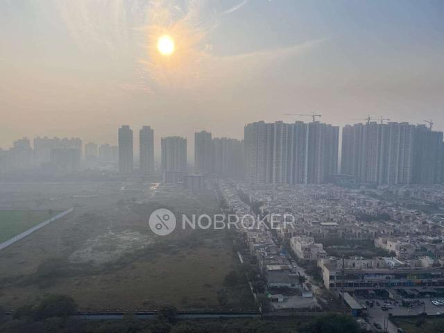 3 BHK Flat In Nirala Estate for Rent In Tech Zone Iv