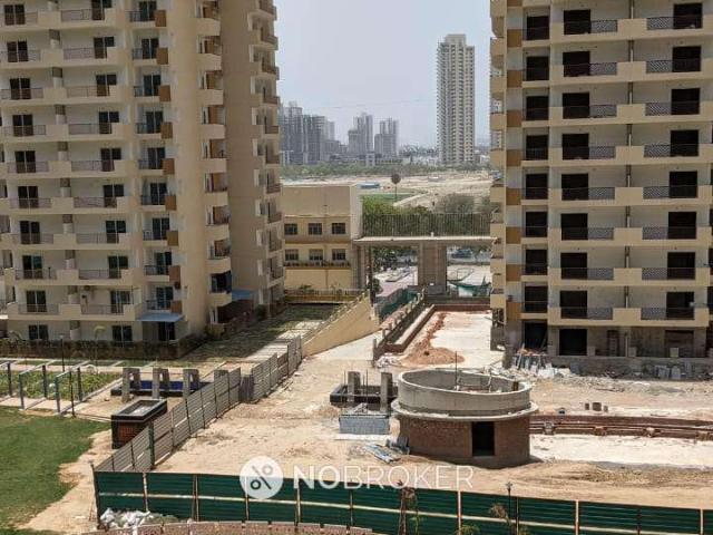 3 BHK Flat In Nirala Estate For Sale In Tech Zone Iv